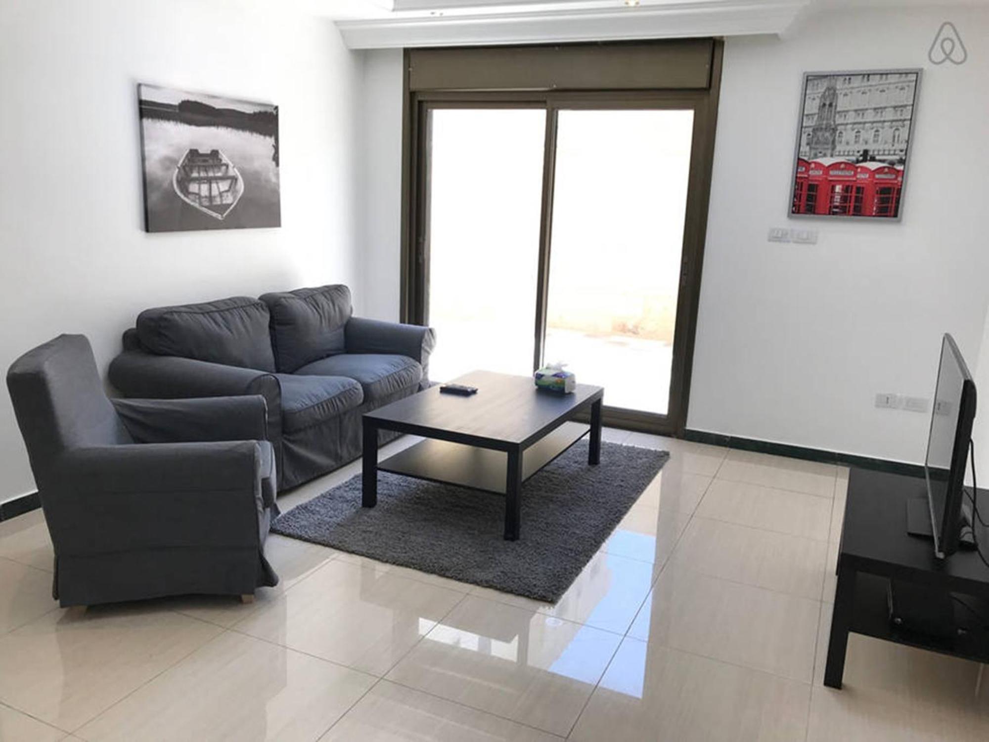 Diyarkom Apartment Amman Ruang foto